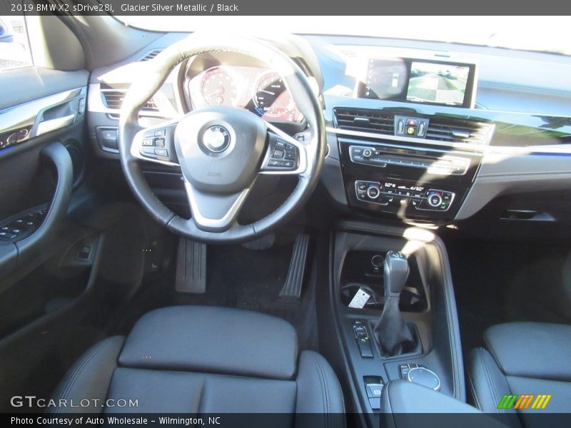 Glacier Silver Metallic / Black 2019 BMW X2 sDrive28i