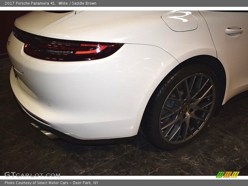 White / Saddle Brown 2017 Porsche Panamera 4S