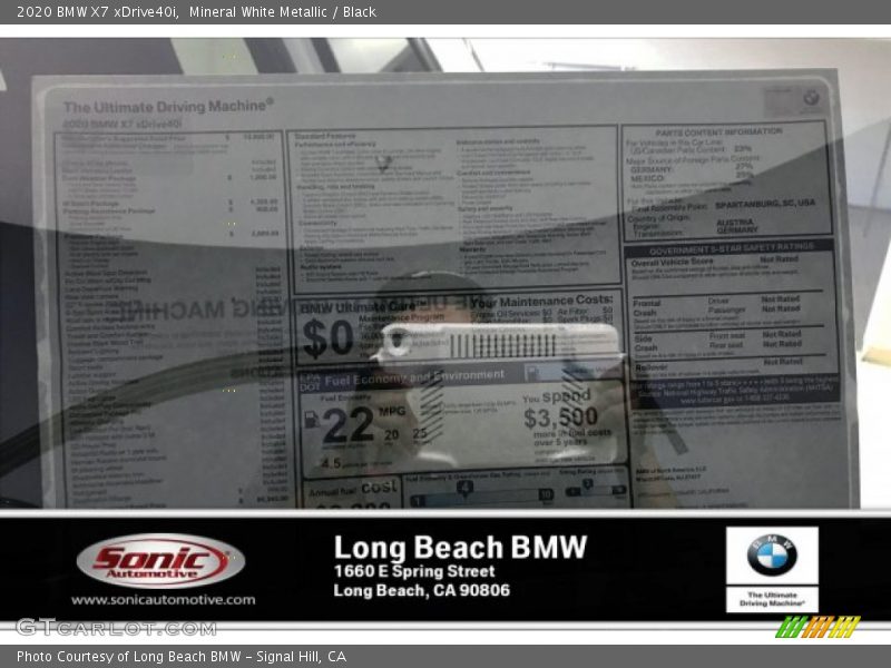 Mineral White Metallic / Black 2020 BMW X7 xDrive40i