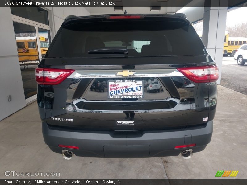 Mosaic Black Metallic / Jet Black 2020 Chevrolet Traverse LS