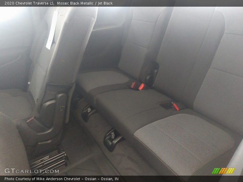 Mosaic Black Metallic / Jet Black 2020 Chevrolet Traverse LS