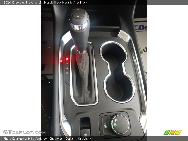 Mosaic Black Metallic / Jet Black 2020 Chevrolet Traverse LS