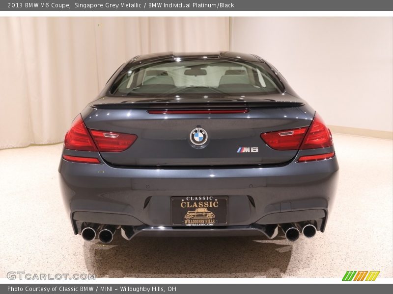 Singapore Grey Metallic / BMW Individual Platinum/Black 2013 BMW M6 Coupe