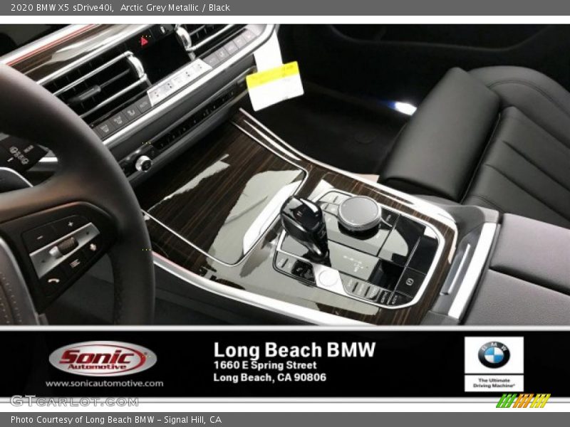Arctic Grey Metallic / Black 2020 BMW X5 sDrive40i