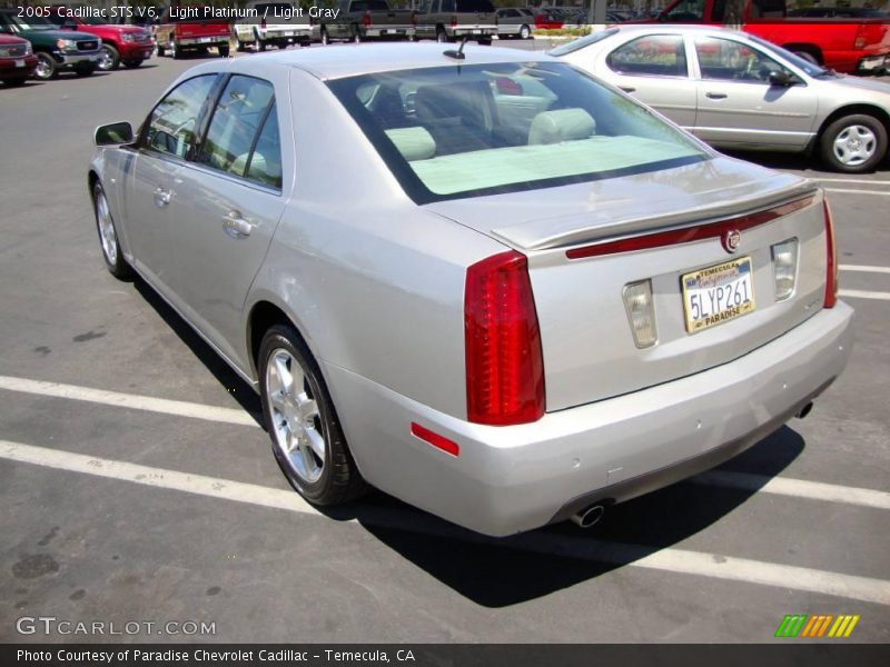 Light Platinum / Light Gray 2005 Cadillac STS V6