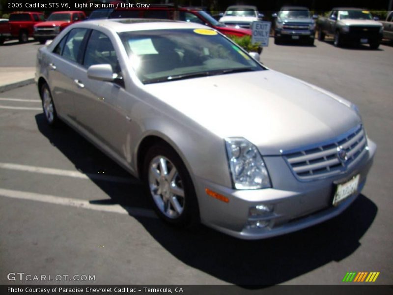 Light Platinum / Light Gray 2005 Cadillac STS V6