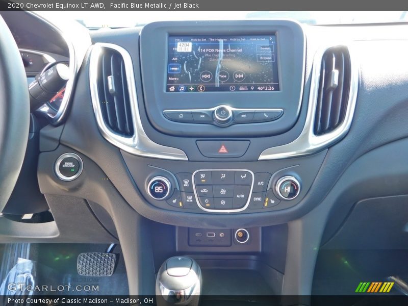 Pacific Blue Metallic / Jet Black 2020 Chevrolet Equinox LT AWD