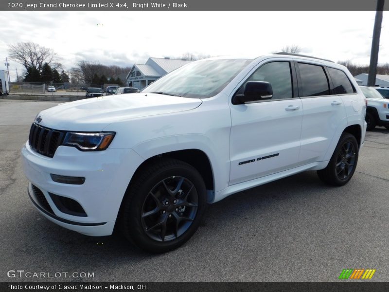 Bright White / Black 2020 Jeep Grand Cherokee Limited X 4x4
