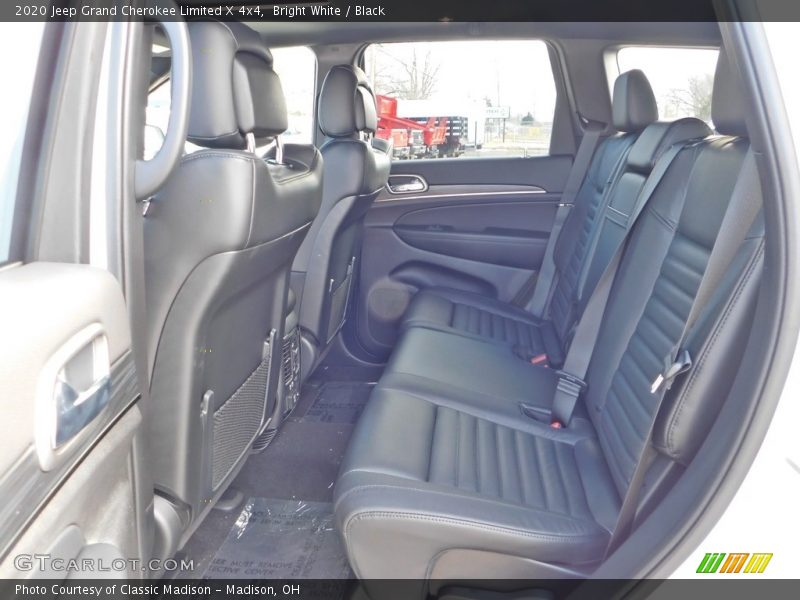 Bright White / Black 2020 Jeep Grand Cherokee Limited X 4x4