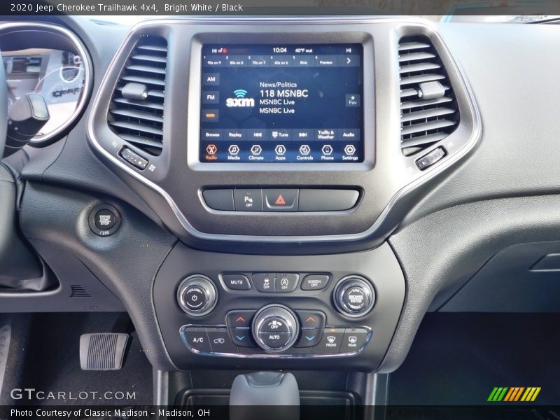 Bright White / Black 2020 Jeep Cherokee Trailhawk 4x4