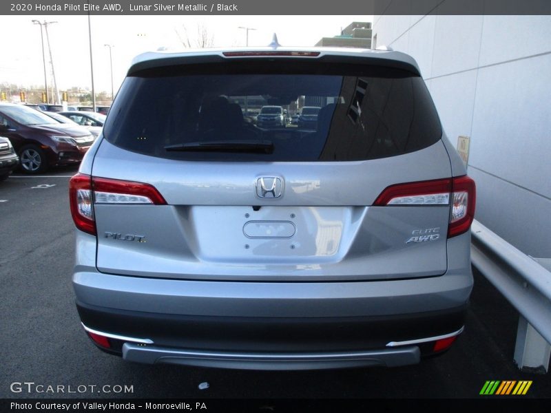 Lunar Silver Metallic / Black 2020 Honda Pilot Elite AWD
