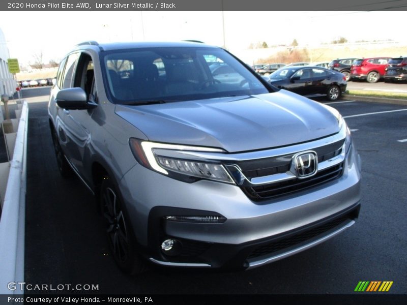 Lunar Silver Metallic / Black 2020 Honda Pilot Elite AWD