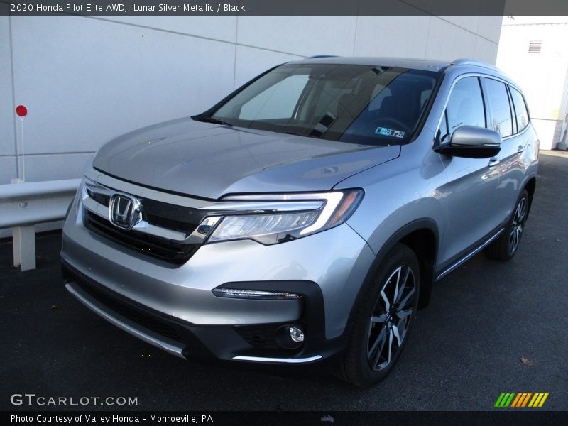 Lunar Silver Metallic / Black 2020 Honda Pilot Elite AWD