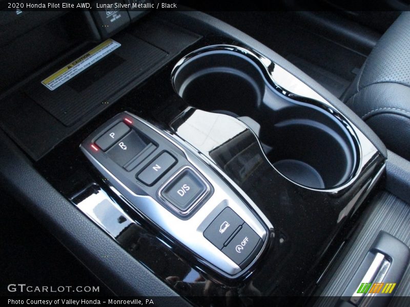 Lunar Silver Metallic / Black 2020 Honda Pilot Elite AWD