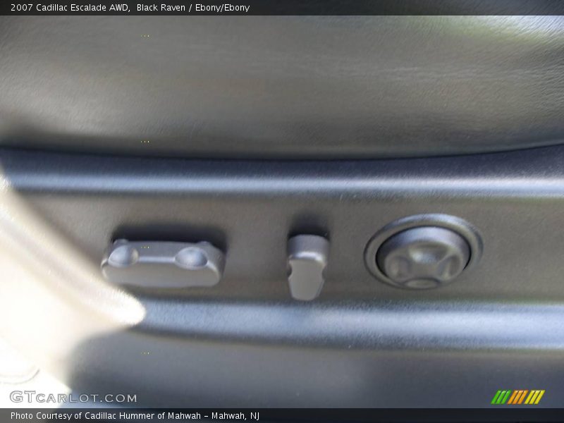 Black Raven / Ebony/Ebony 2007 Cadillac Escalade AWD