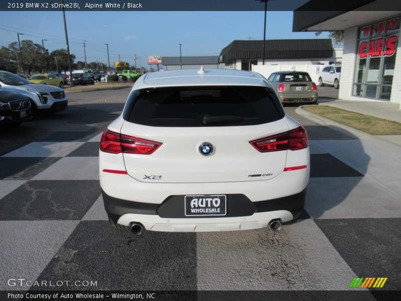 Alpine White / Black 2019 BMW X2 sDrive28i