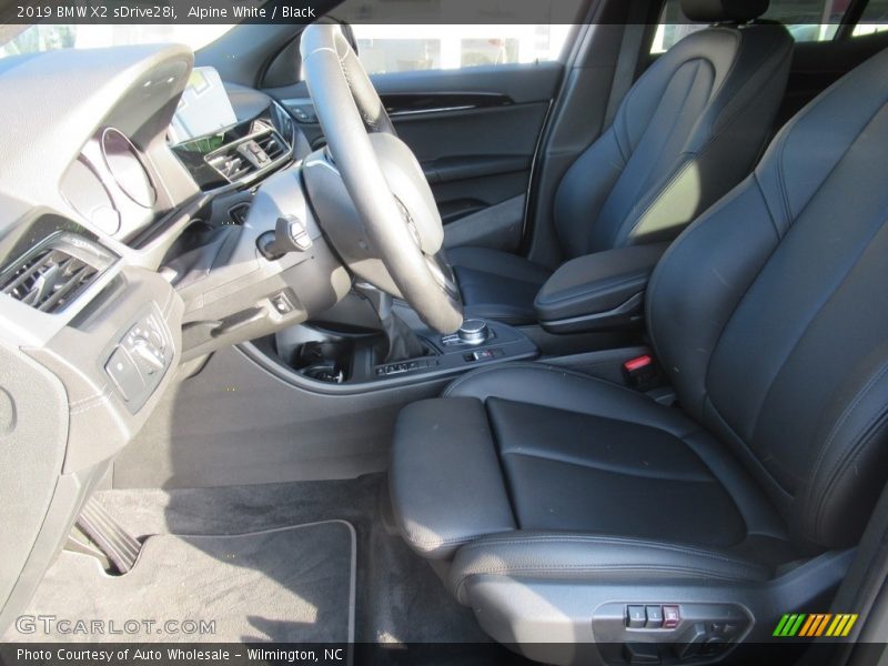 Alpine White / Black 2019 BMW X2 sDrive28i