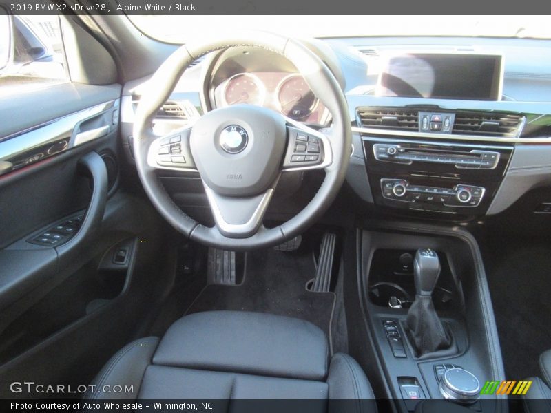 Alpine White / Black 2019 BMW X2 sDrive28i