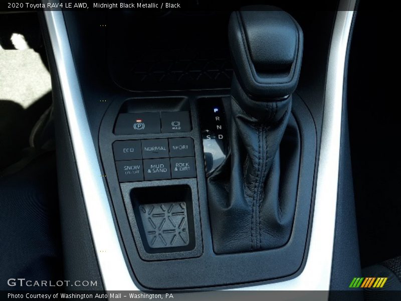 Midnight Black Metallic / Black 2020 Toyota RAV4 LE AWD