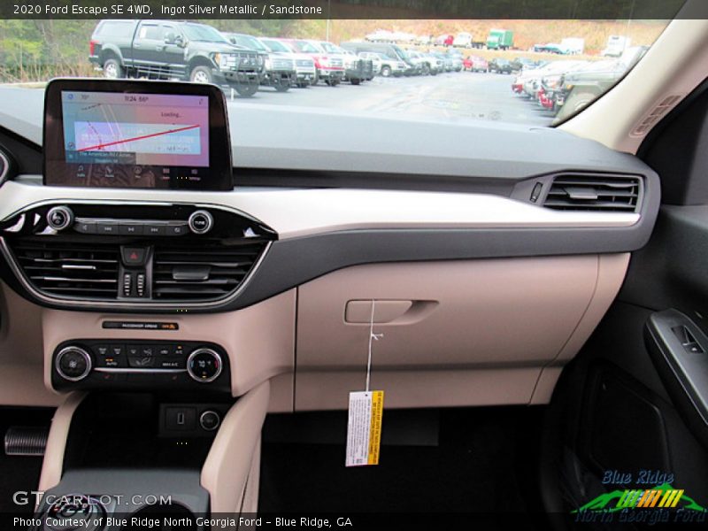 Ingot Silver Metallic / Sandstone 2020 Ford Escape SE 4WD