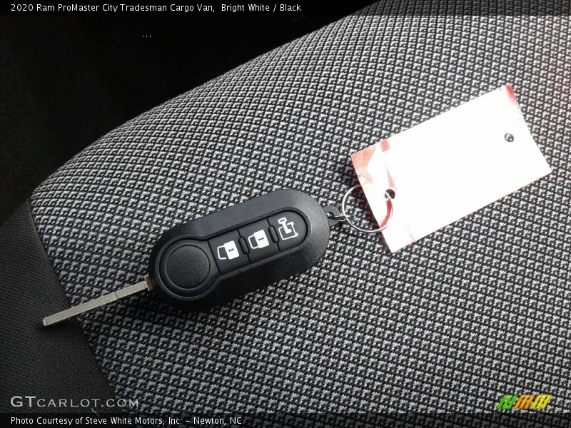 Bright White / Black 2020 Ram ProMaster City Tradesman Cargo Van