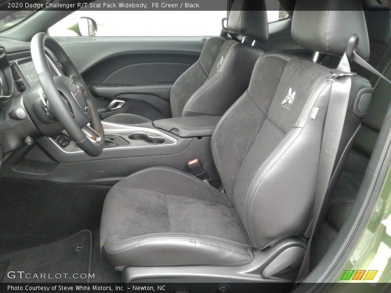 Front Seat of 2020 Challenger R/T Scat Pack Widebody