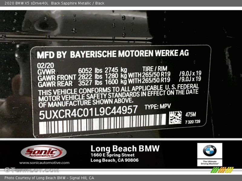 Black Sapphire Metallic / Black 2020 BMW X5 sDrive40i