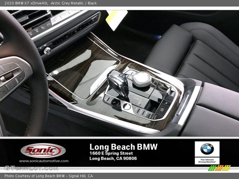 Arctic Grey Metallic / Black 2020 BMW X7 xDrive40i