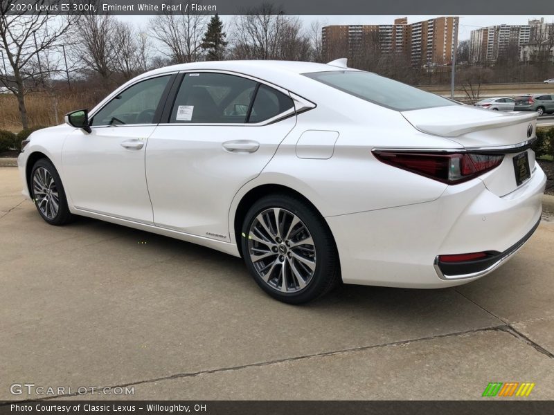 Eminent White Pearl / Flaxen 2020 Lexus ES 300h