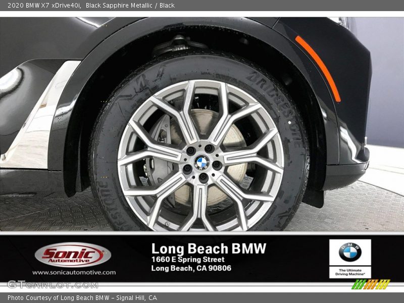 Black Sapphire Metallic / Black 2020 BMW X7 xDrive40i