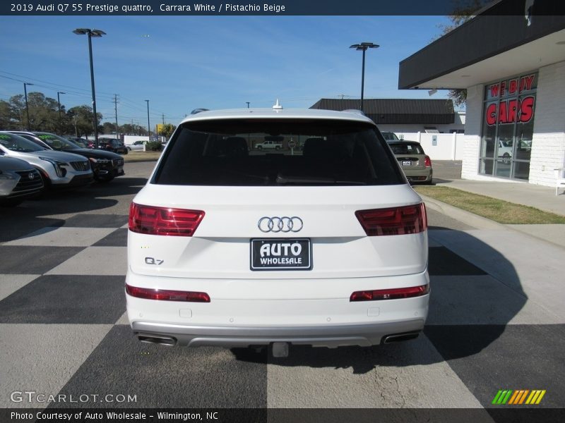Carrara White / Pistachio Beige 2019 Audi Q7 55 Prestige quattro