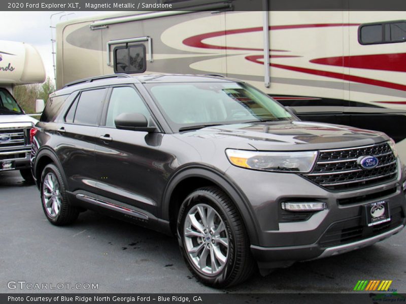 Magnetic Metallic / Sandstone 2020 Ford Explorer XLT