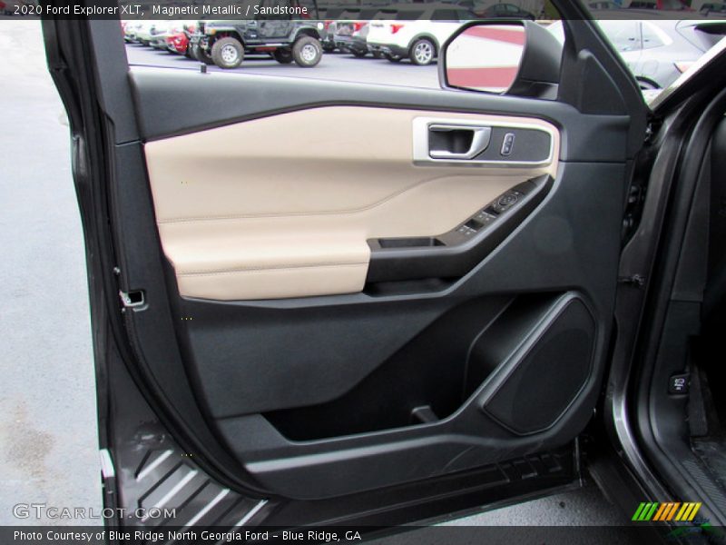Magnetic Metallic / Sandstone 2020 Ford Explorer XLT