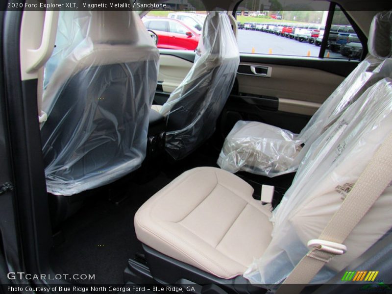 Magnetic Metallic / Sandstone 2020 Ford Explorer XLT