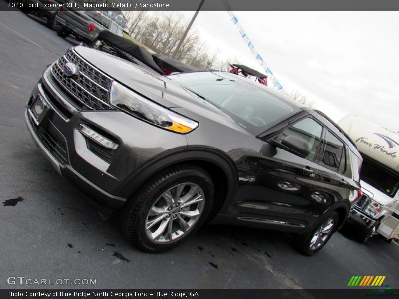 Magnetic Metallic / Sandstone 2020 Ford Explorer XLT