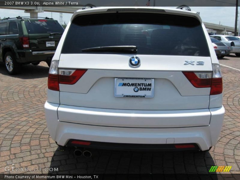 Alpine White / Terra 2007 BMW X3 3.0si