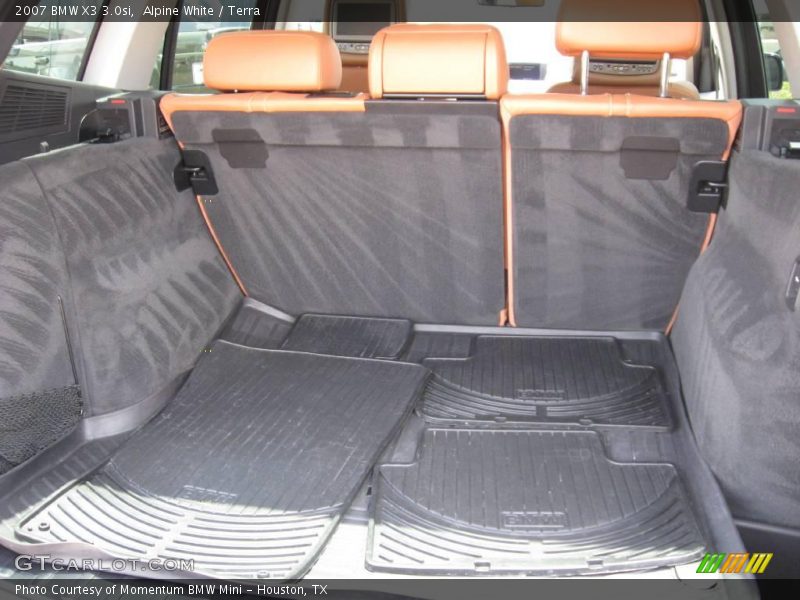 Alpine White / Terra 2007 BMW X3 3.0si