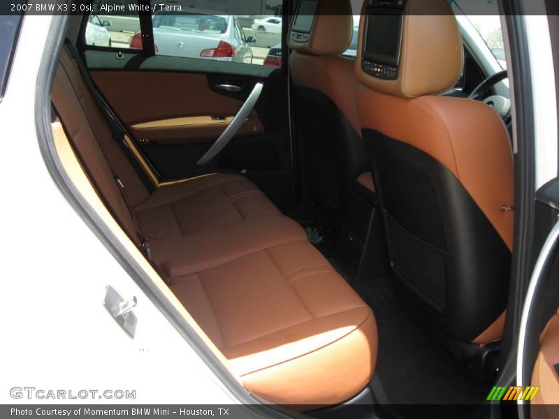 Alpine White / Terra 2007 BMW X3 3.0si