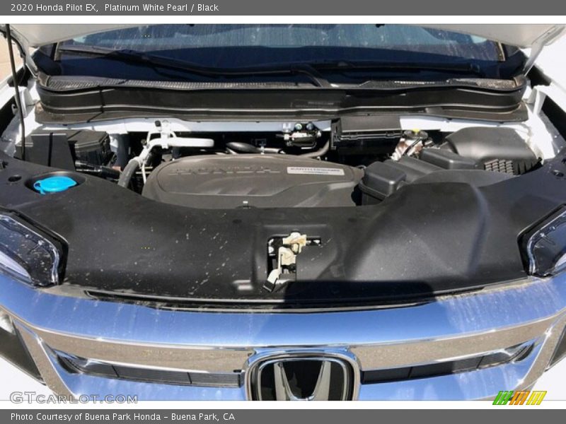 Platinum White Pearl / Black 2020 Honda Pilot EX