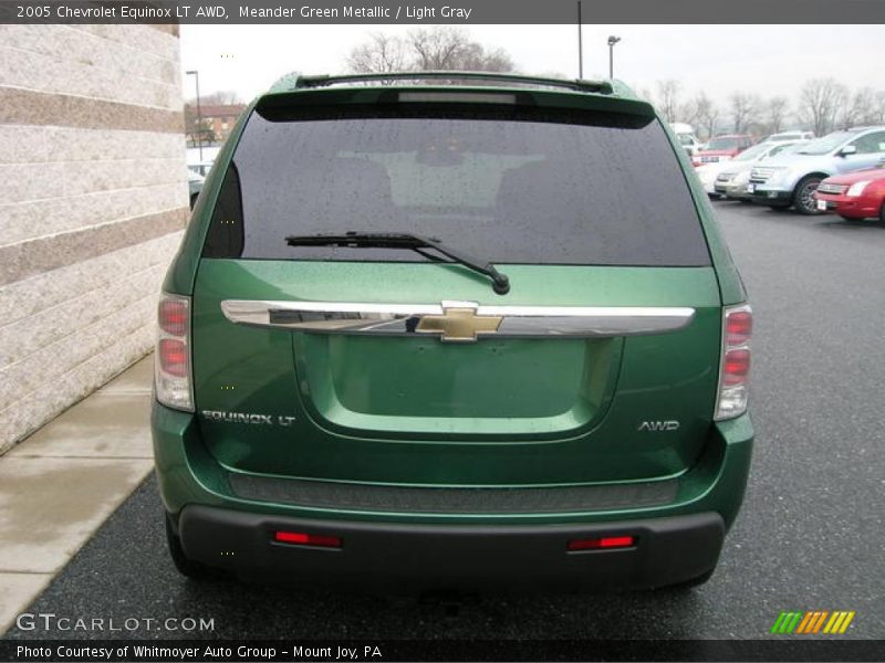 Meander Green Metallic / Light Gray 2005 Chevrolet Equinox LT AWD