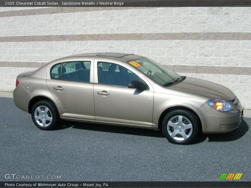 Sandstone Metallic / Neutral Beige 2005 Chevrolet Cobalt Sedan