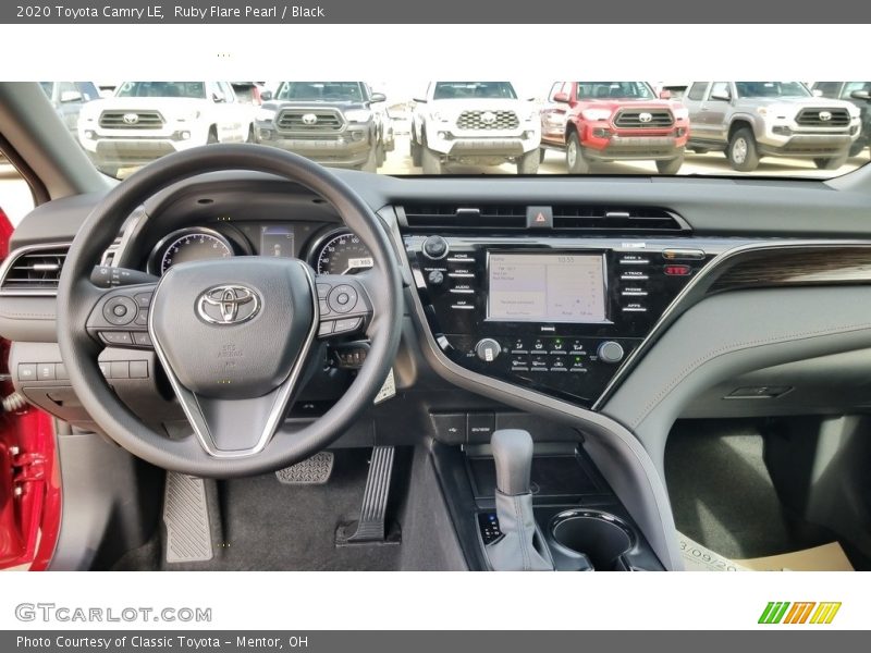 Ruby Flare Pearl / Black 2020 Toyota Camry LE