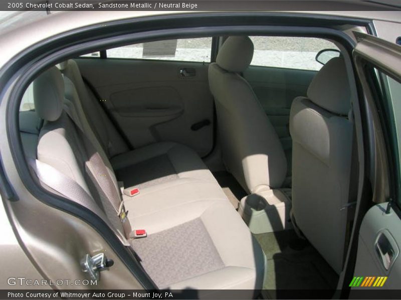 Sandstone Metallic / Neutral Beige 2005 Chevrolet Cobalt Sedan