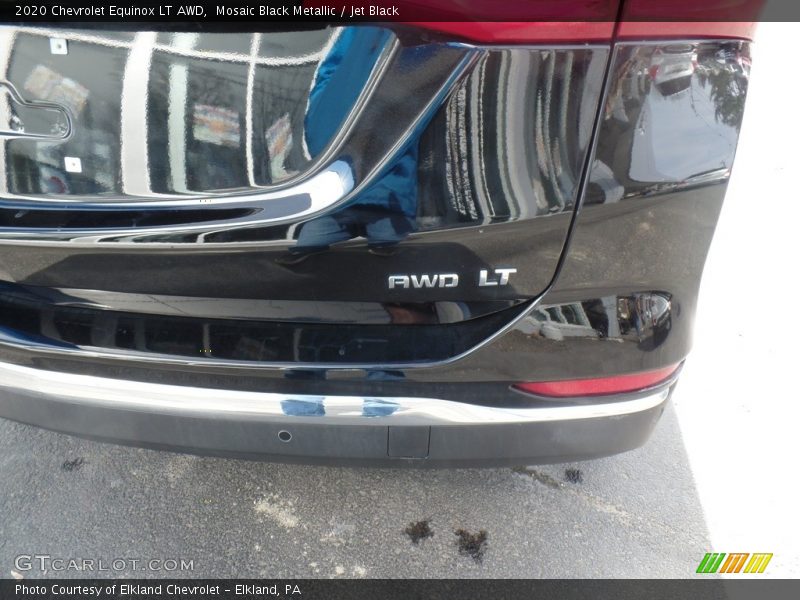Mosaic Black Metallic / Jet Black 2020 Chevrolet Equinox LT AWD