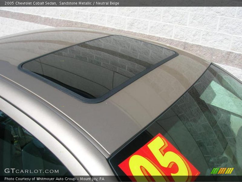 Sandstone Metallic / Neutral Beige 2005 Chevrolet Cobalt Sedan