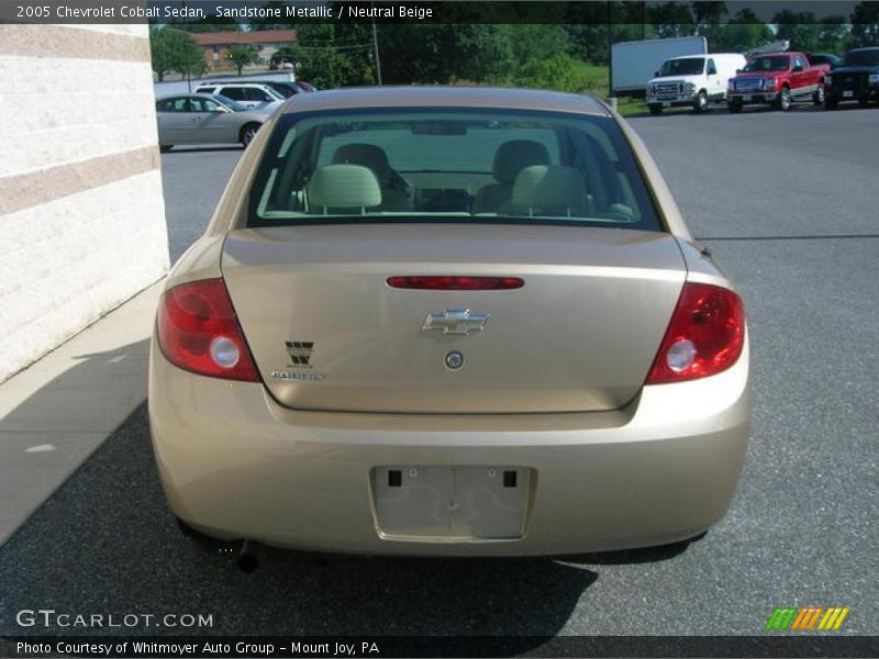 Sandstone Metallic / Neutral Beige 2005 Chevrolet Cobalt Sedan