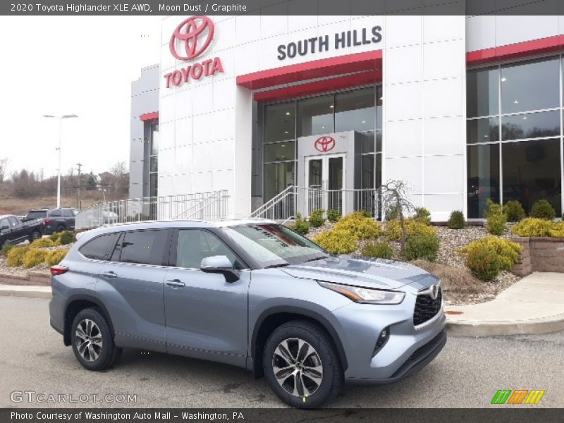 Moon Dust / Graphite 2020 Toyota Highlander XLE AWD
