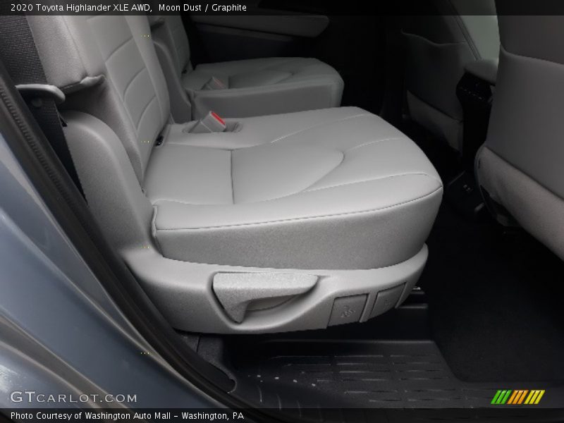 Moon Dust / Graphite 2020 Toyota Highlander XLE AWD