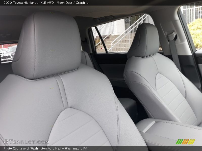 Moon Dust / Graphite 2020 Toyota Highlander XLE AWD