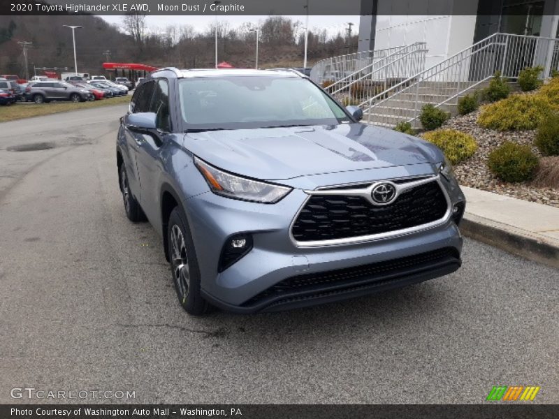 Moon Dust / Graphite 2020 Toyota Highlander XLE AWD